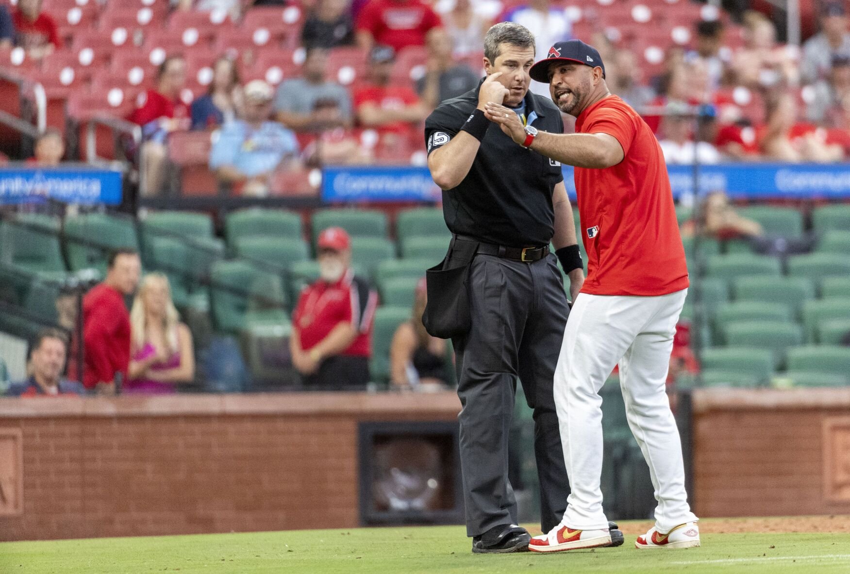 ×îÐÂÐÓ°ÉÔ´´ Cardinals host Braves at home in third game of series